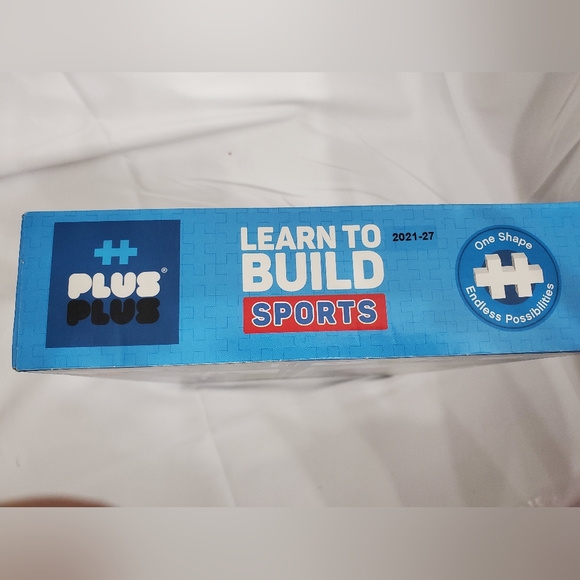 PLUS- PLUS/ LEARN TO BUILD SPORTS - Picture 5 of 7